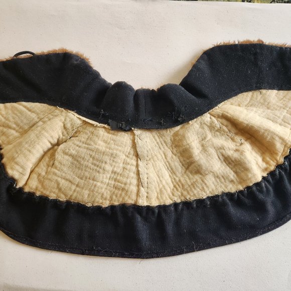 Vintage Beaver Fur and Wool Shall - Picture 5 of 8